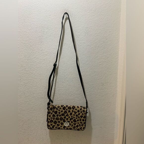VERA BRADLEY turnlock LEOPARD PRINT purse CROSSBODY quilted WALLET compartments - Picture 1 of 14